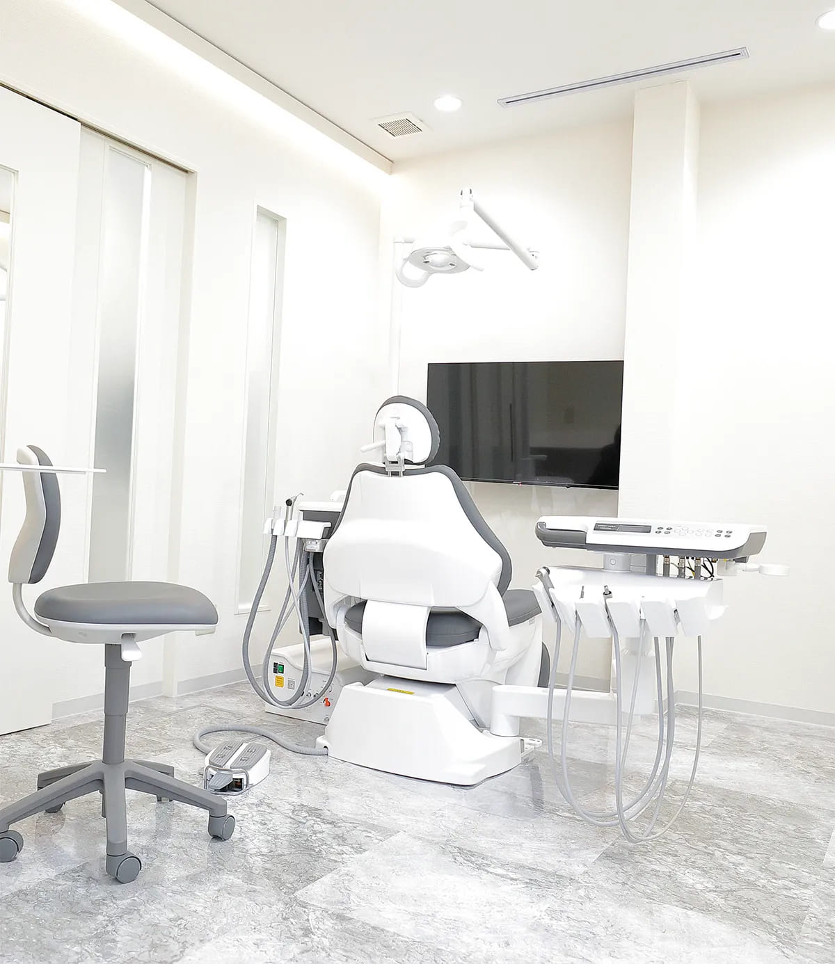 名古屋市天白区塩釜口駅から徒歩1分の歯医者「塩釜口駅前歯医者・矯正歯科」